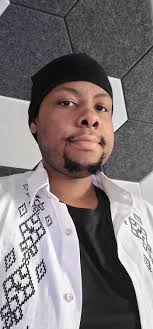 Autumn Lockwood made NFL HISTORY at Super Bowl LIX, becoming the first  black woman coach to EVER win the big game. Lockwood has been with the  Eagles since 2022, as a Sports