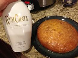 Essentially, it's the mexican drink, horchata, combined with rum. 7 Easy Recipes With Rum Chata Liqueur Rumchata Recipes Rumchata Recipes Drink Rumchata