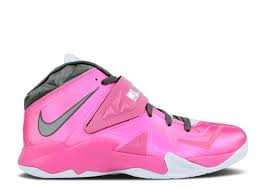 Lebron clearance soldier rosa