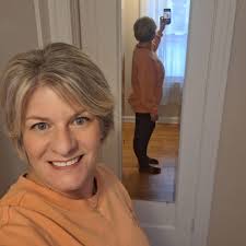 For me, mindset is the biggest battle—what you think, you become. This  morning, an early eye appointment meant I couldn't get to the gym. Instead  of letting that derail my day, I