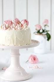 White Dinner Nicht Ohne Ein Pfirsich Joghurt Tortchen Emma S Lieblingsstucke Sommer Torte Joghurttorte Tortendeko