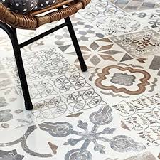 Glasflaschen und werkzeug überstehen, oft einen sturz unbeschadet und verursachen weniger lärm wenn sie zu boden fallen. Livingfloor Pvc Bodenbelag Shabby Retro Mediterran Fliesen Test 2021