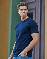 Post scans, discuss magazine layouts, fashion campaigns, and runway. Men S Fashion Sof Tee