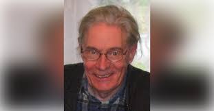 Tom Lococo's Instagram, Twitter & Facebook