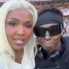 Lizzo says Lil Wayne inspired her new mixtape 👀