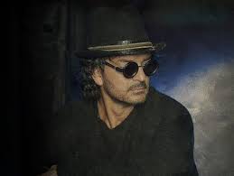 Letra y música de sus canciones con notas para guitarra. Ricardo Arjona Circo Soledad Ticket Nyc Msg 2 22 18