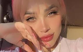 Gaby Castillo Archives