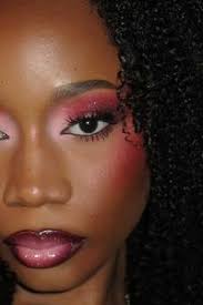 Kyra Young (kyray94)