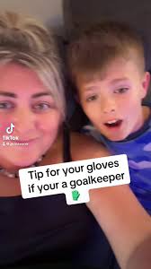 Maxy's Top Goalkeeping Tips for GKs