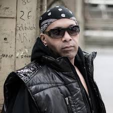 Lenell Brown (@lenellbrown)