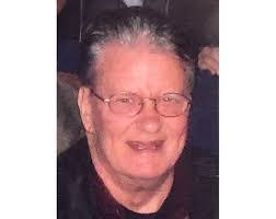 Gloria Klug's Instagram, Twitter & Facebook