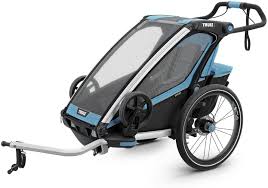 Damit dein baby die erste fahrradtour möglichst angenehm erlebt, haben wir in diesem artikel wertvolle tipps zusammengestellt. Baby Fahrradanhanger Test Ab Wann Welcher Anhanger