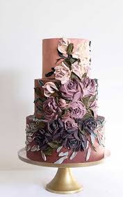 Our wedding cake gallery features gorgeous pictures of amazing wedding cakes. These Wedding Cake Ideas Are Seriously Stunning