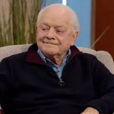 Owners of Warwick live music venue slam 'do-gooders of dinosaur town' for  closing it down