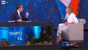 Pagina ufficiale di #ctcf condotto da fabio fazio 📺. Alessia Marcuzzi A Che Tempo Che Fa Look Domenica 5 Maggio 2019