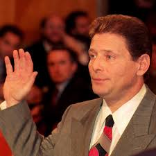 Sammy got back in the confidence of colucci just long enough to set him up, shooting him from the back seat after a night of drinking. U S Mafia Notorious New York Mobster Sammy The Bull Is Out Of Jail