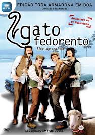 Já se viu um casaco utilizado pelo ricardo araújo pereira pelo miguel e pelo tiago, de quem (.) gato fedorento: Gato Fedorento Gatos Melhores Gatos Serie De Televisao