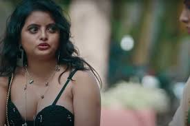 Smita Paul Profession Model, Actress, Dancer Date of Birth 6 May 1994 Age  as of (2023) 29 Years Old Place of Birth / Hometown Kolkata, West Bengal,  India Current Residence / Address