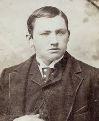 Patrick Kilcoyne's Instagram, Twitter & Facebook