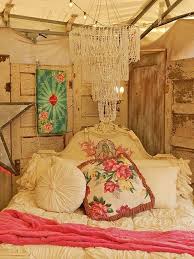 Gac's junk gypsies turned a rustic treehouse into a guesthouse. Pin On Our House In The Middle Of Our Street