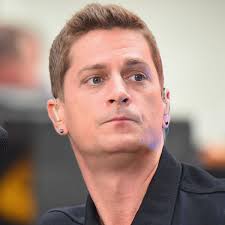 Rob Thomas Apologizes After Making ''Racist'' Joke During Concert