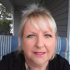 Pire des trahisons! Mon chum insiste toujours pour faire les lifts des  enfants. Asteure je sais pourquoi 🤪 Tantôt il était parti au patin de  Billy pis comme d'habitude y reste là-bas.