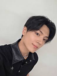 JAY: We're really having a comeback now Fighting! Weverse 250605