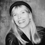 Grammys flashback: Joni Mitchell shocked everyone by beating Mariah Carey  in 1996