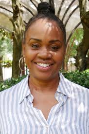 Marcia Mayfield's Instagram, Twitter & Facebook