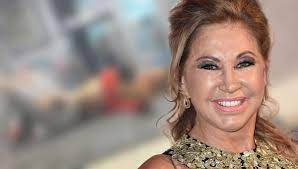Die haare sind deutlich dunkler als sonst. Carmen Geiss Schnipp Schnapp Haare Ab Ihr Robert Greift Zur Schere Bunte De