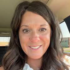 Kelsey Woolen (@knmq6c)