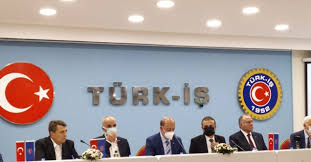 11 ağustos 2021, 13:48 119 kez görüntülendi bakanlıklar, üniversiteler, hastaneler, il özel yönetimleri, demiryolları, şeker fabrikaları ve elektrik üretim santrallerinin de aralarında olduğu kamu kurum ve kuruluşlarındaki 700 binden fazla işçiyi ilgilendiren 2021 yılı kamu toplu i̇ş sözleşmeleri çerçeve protokolü. Qcnxz3nk6ohkbm