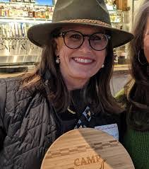 Kelly Majors's Instagram, Twitter & Facebook