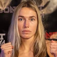 McKenna Davis vs. Fallon Johnson, B2 Fighting Series 177