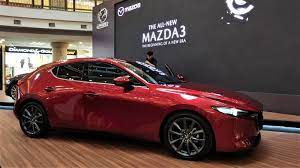 Hafriz shah checks out the 2019 mazda 3 hatchback and sedan in malaysia. Motoring Malaysia The All New 2019 Mazda 3 Is Launched In Malaysia Cbu And Prices Start At Rm139k Onwards