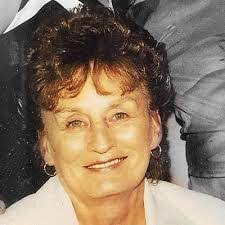 Donna Shutts's Instagram, Twitter & Facebook