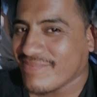 200+ perfiles de «Florián»