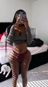 BARBIE✨ @shesoobitchyy - Twitter Profile | TwStalker