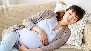 Berikut ini adalah beberapa masalah yang kerap mengganggu tidur. 10 Posisi Tidur Ibu Hamil Ini Dijamin Bikin Nyenyak Ibupedia