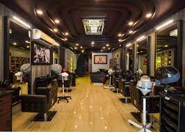 Maroon Salon Is Located In Sodepur Kolkata The Salon Offers Services Like Hairdressing Hair Extension And Nail Art Unisex Salon Spa Salon Salons