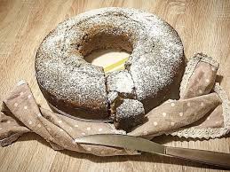 Da ultimo incorporate il lievito. Pane Amore E Chiacchiere Di Palio Ciambellone Con Farina Integrale Mascarpone E Fave Di Cacao La Voce Delpalio