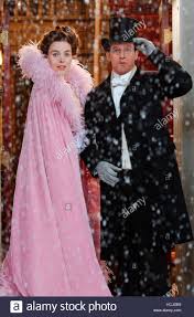 Download This Stock Image Peter Pan Olivia Williams Jason Isaacs 2003 C Universal Courtesy Everett Col Peter Pan Movie Peter Pan 2003 Peter Pan Costumes