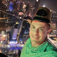 Any tips for enjoying a boat alone safely?