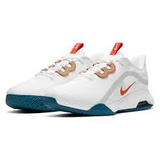 O tênis nike reposto é feito para fazer seu ajuste brilhar em qualquer ocasião. Tenis Nike Air Max Volley Masculino Branco Laranja Sciaky