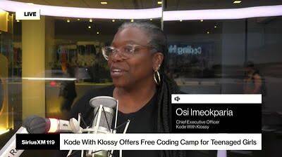 Watch Supermodel Helping Young Women Break Into Coding - Bloomberg
