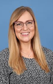 DAISY Award Winner Recognized for Holzer