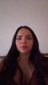 Entregándole algunas cositas a una hermosa embarazada en “La Cañada de  Guajimía” 🥰 Ver más en mi canal de YouTube #vitalysanchez Gracias a  @cunasimportadas por ayudarnos a realizar estos regalitos!❤️