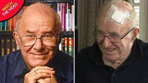 RIP Clive James talks about his life knowing death was impending