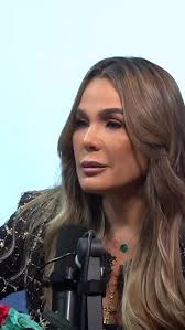 Hoy a las 6:00 p. m. estrenamos un episodio que brilla por sí mismo. ✨, Luz  García @luzgarciatv llega a La Chispa Femenina para hablarnos de algo más  grande que una carrera: una trayectoria construida ...