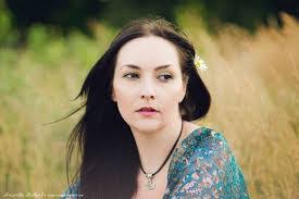 Amanda Herbert's Instagram, Twitter & Facebook